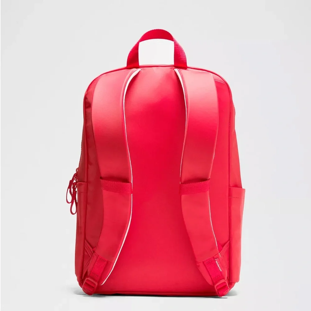 Lululemon Everywhere Backpack 22L- Lulu Red/Ocean Air